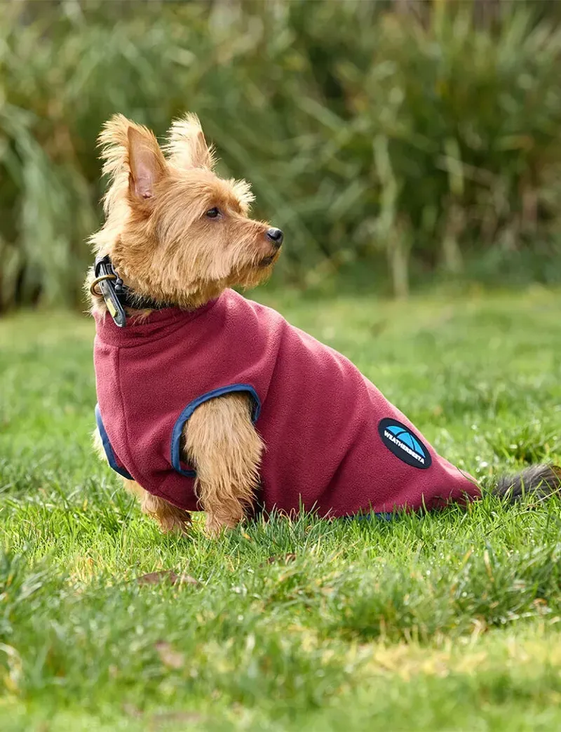 Weatherbeeta ComFiTec Fleece Zip Dog Coat in Burgundy/Navy-2